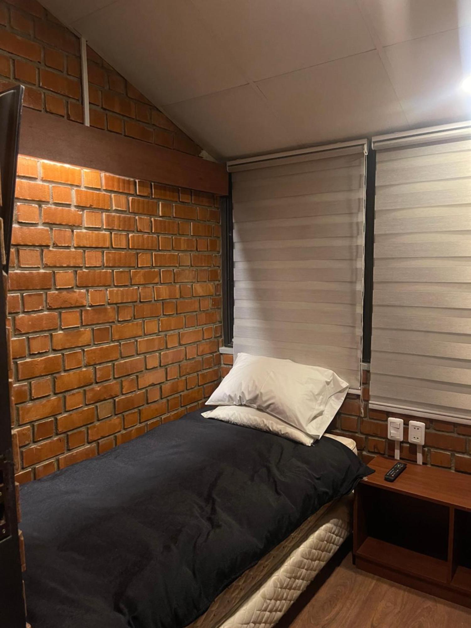 Onkel Inn Wagon Sleepbox Uyuni Exterior foto